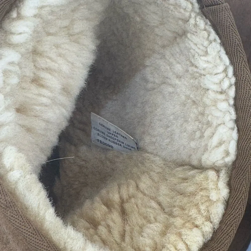 Used‎ size 6 Chestnut Tall Uggs